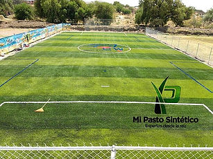 Pasto sintético deportivo en colegio Emm